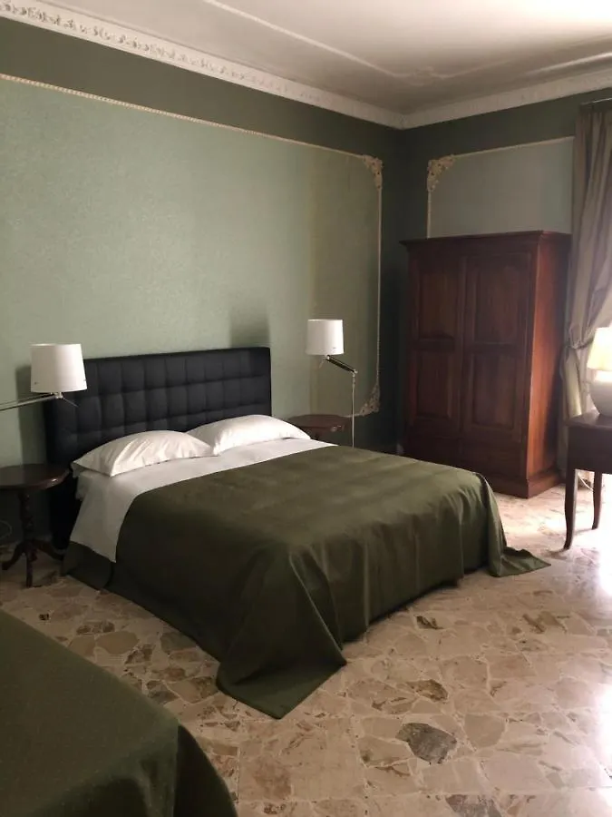Vicosuite Neathon Noto İtalya