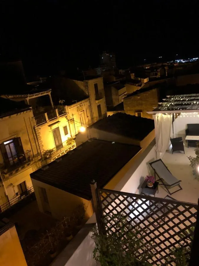 Vicosuite Neathon Noto Holiday home