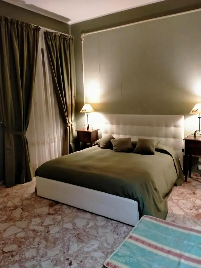 Vicosuite Neathon Noto 0*,  Italy