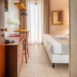 Hotell Flora, Noto